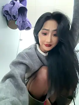 linger-23 online show from 12/19/25, 06:38