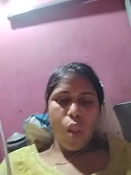 Snapshot of Ayeshaji chatting on 05/28/26, 07:20 Ayeshaji online show from 05/28/26, 07:20