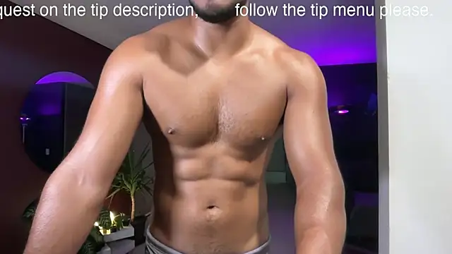 Snapshot of highlatin_guysoficial chatting on 04/13/26, 09:24 highlatin guysoficial online show from 04/13/26, 09:24