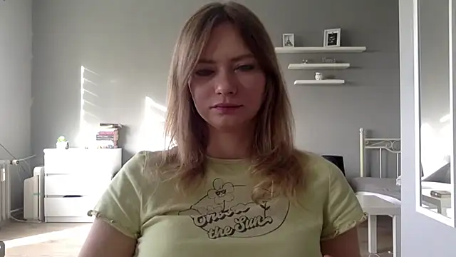 MillieShow online show from 10/13/25, 07:32