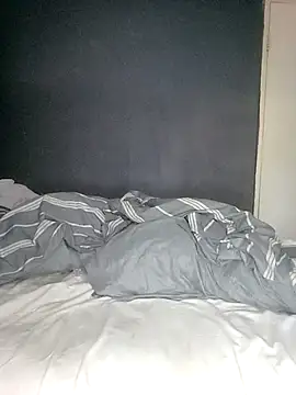 Snapshot of HerPleasure2025 chatting on 02/05/26, 06:09 HerPleasure2025 online show from 02/05/26, 06:09