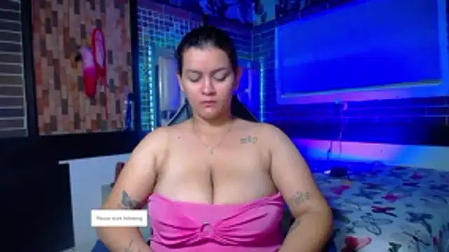 kriss sweetboobs10 online show from 04/11/26, 12:53