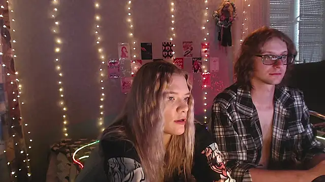 Your Horny Friends online show from 05/06/26, 01:48