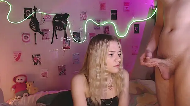 Your Horny Friends online show from 10/30/25, 11:41