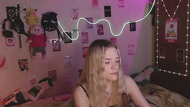 Your Horny Friends online show from 11/03/25, 02:31