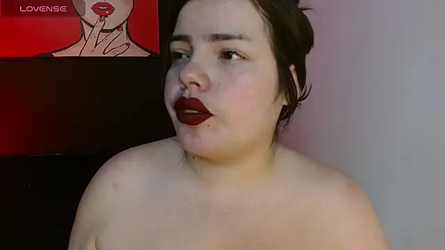 Snapshot of Nathaly_Rose1126 chatting on 10/25/25, 01:23 Nathaly Rose1126 online show from 10/25/25, 01:23