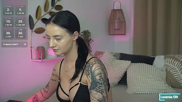 LexiiDarling online show from 12/14/25, 06:35