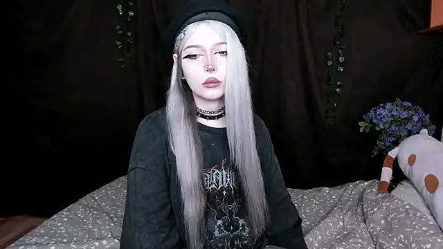 amelia mays xx online show from 12/03/25, 08:14