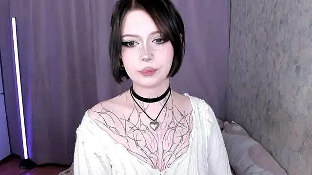 Snapshot of amelia_mays_xx chatting on 07/15/26, 01:18 amelia mays xx online show from 07/15/26, 01:18