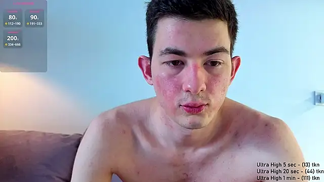 Snapshot of Danny__Magic chatting on 01/17/26, 08:40 Danny Magic online show from 01/17/26, 08:40