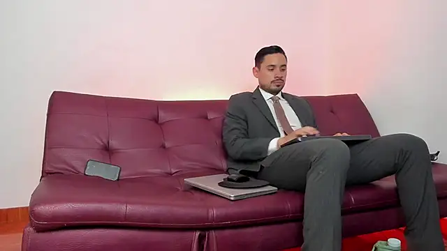 pleasurecompany3 online show from 10/22/25, 07:24