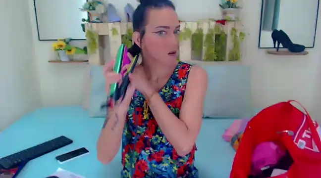 Snapshot of Emily-Ava_ chatting on 03/22/25, 09:21 Emily-Ava online show from 03/22/25, 09:21