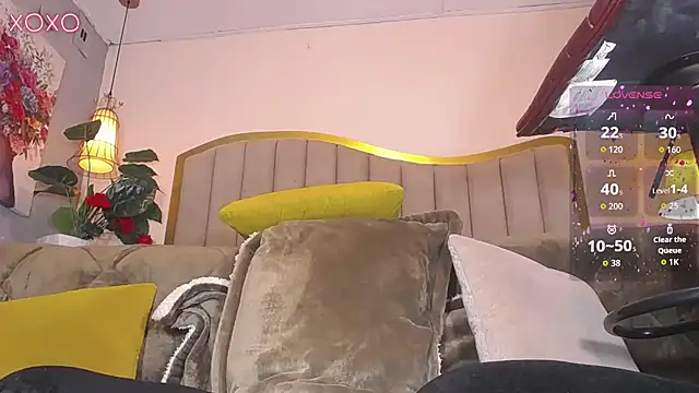 Snapshot of ailyn_maury chatting on 02/11/26, 01:22 ailyn maury online show from 02/11/26, 01:22