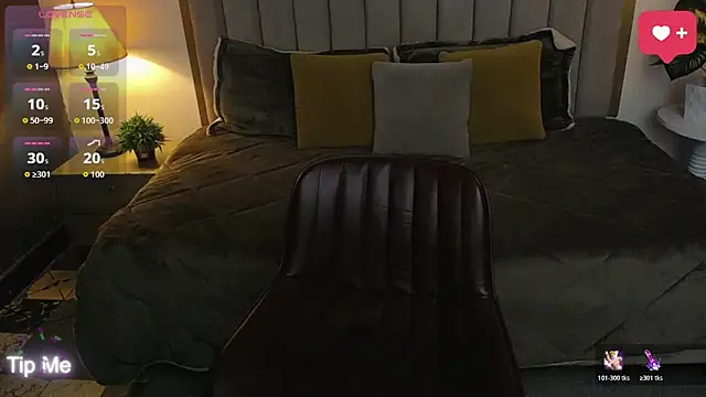 ailyn maury online show from 04/10/26, 01:07