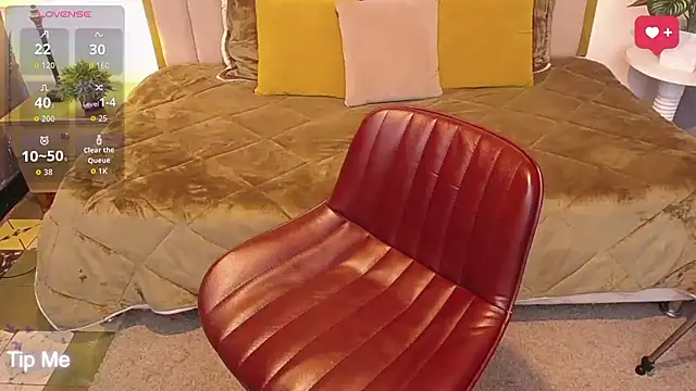 ailyn maury online show from 04/07/26, 01:02