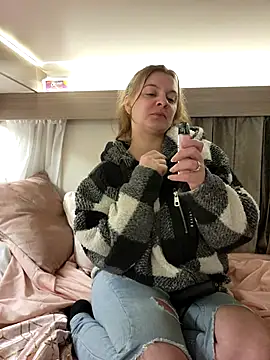 Amesthyst destiny online show from 02/25/26, 07:03