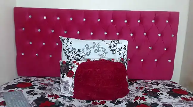 LUNAx02 online show from 03/18/25, 11:31