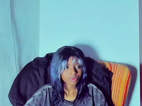 Snapshot of amy_cortezz1 chatting on 02/20/26, 09:06 amy cortezz1 online show from 02/20/26, 09:06