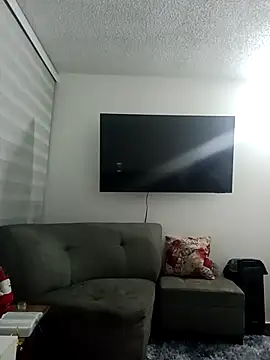 LEIDY LORENA online show from 01/07/26, 02:05