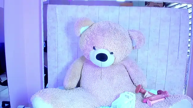 Alice 26  online show from 02/23/26, 02:17