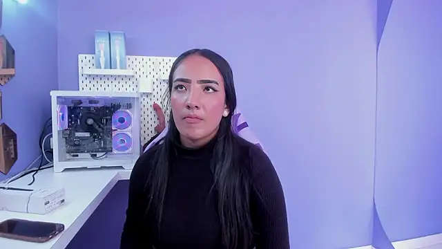 Alice 26  online show from 03/26/26, 01:42