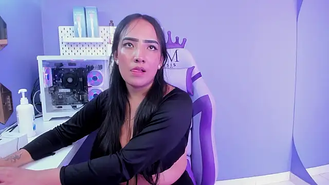 Alice 26  online show from 03/25/26, 01:54