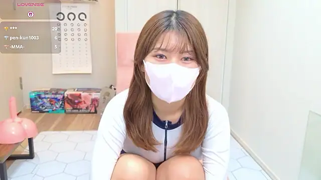 Snapshot of miharu01 chatting on 07/17/26, 12:46 miharu01 online show from 07/17/26, 12:46