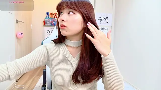 miharu01 online show from 10/19/25, 04:21