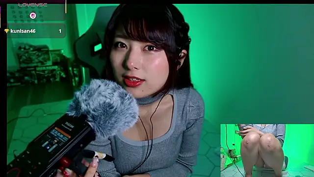 miharu01 online show from 12/04/25, 09:47