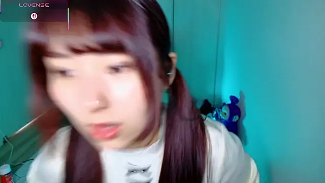 miharu01 online show from 12/15/25, 01:17