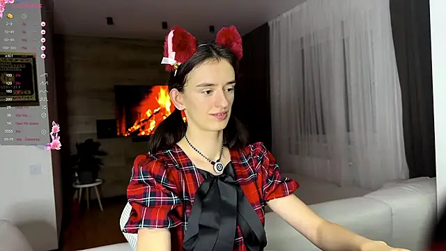 TwinTemptations online show from 11/18/25, 08:23