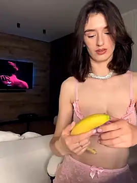 TwinTemptations online show from 10/26/25, 05:35