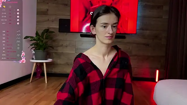 TwinTemptations online show from 11/02/25, 07:52