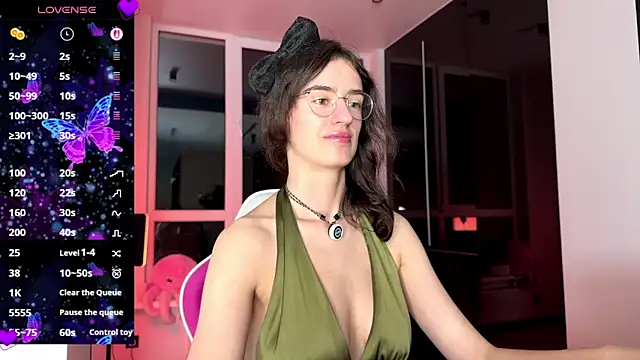 TwinTemptations online show from 04/05/26, 05:19