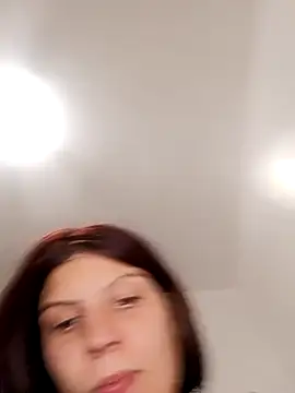 Snapshot of MeCherryy chatting on 10/11/25, 07:04 MeCherryy online show from 10/11/25, 07:04