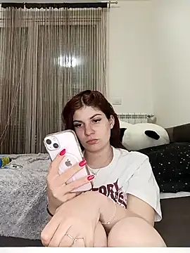 MeCherryy online show from 05/04/26, 07:39