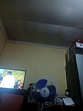 Mmoledi09 online show from 11/20/25, 03:51