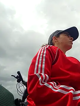 Sairy  online show from 09/23/25, 06:04