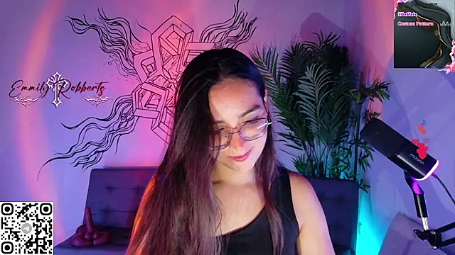 Emmi Roberts online show from 05/28/26, 12:07