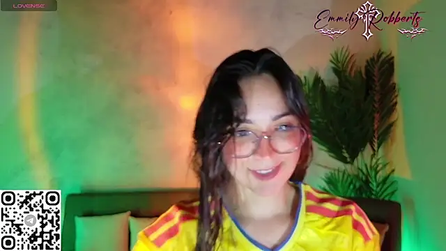 Emmi Roberts online show from 06/28/26, 12:39