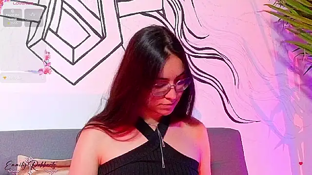 Emmi Roberts online show from 02/12/26, 12:21