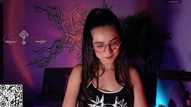 Emmi Roberts online show from 05/19/26, 12:59