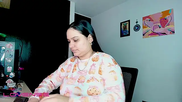 ashliecooperrr online show from 10/26/25, 05:52