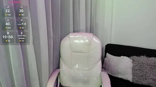 Pretty Johnson  online show from 02/27/26, 11:32