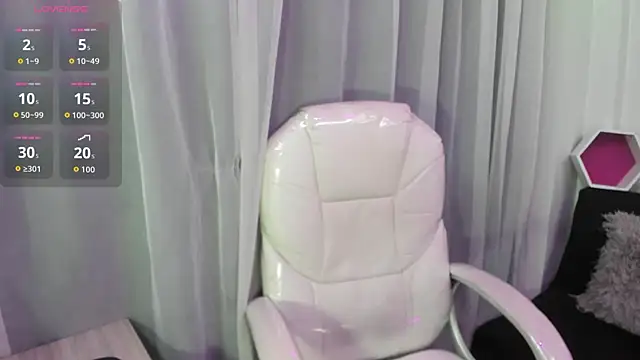 Pretty Johnson  online show from 02/28/26, 11:32