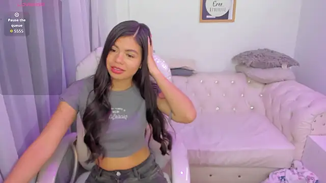 Pretty Johnson  online show from 01/19/26, 11:47