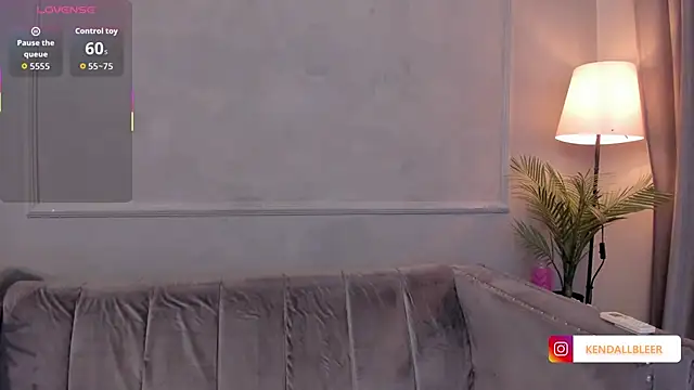 Kendallbleer online show from 09/26/25, 12:01