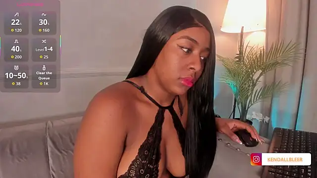 Kendallbleer online show from 10/20/25, 11:55