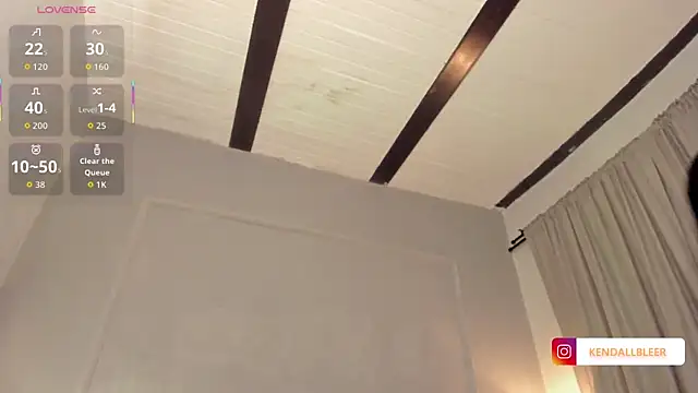 Kendallbleer online show from 11/15/25, 11:47