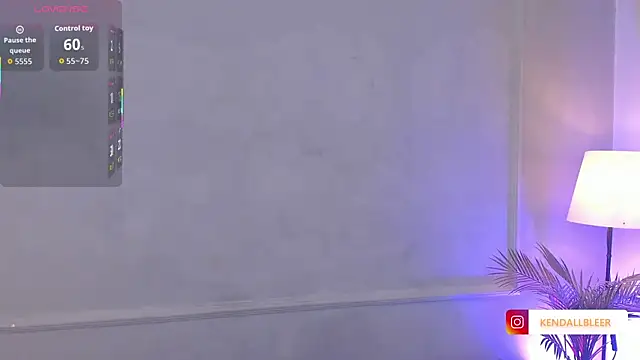 Kendallbleer online show from 09/25/25, 12:11